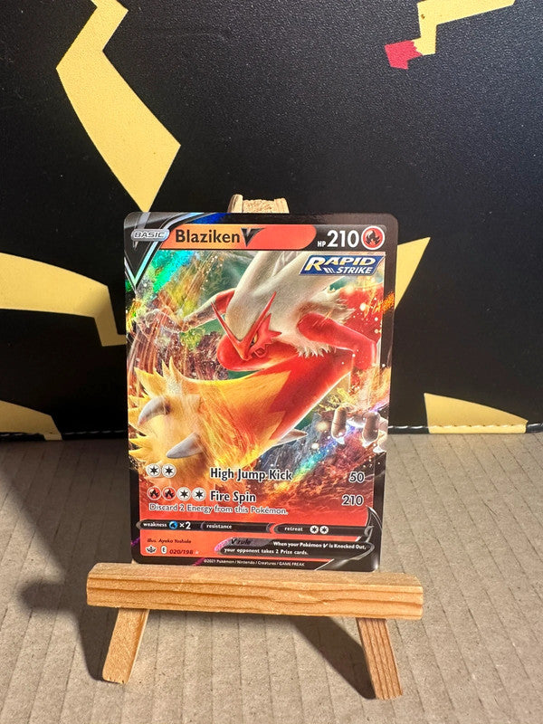 Blaziken V (CRE 020)